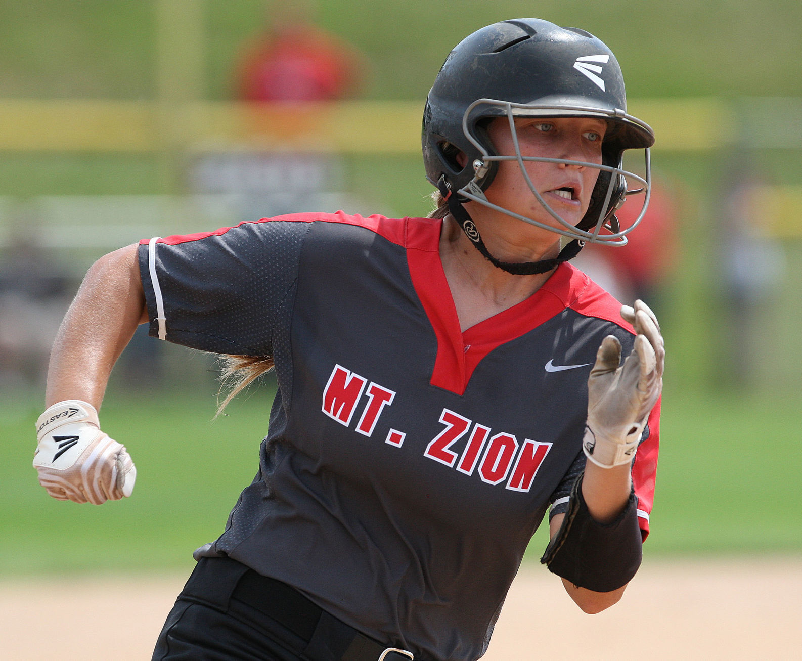 Mount Zion vs Lombard Montini softball 16 6.8.18.jpg